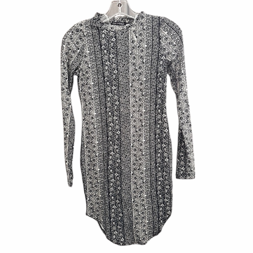 Women’s Fitted Dress Size Small New Without Tags Casual Floral Long Sleeve Mock